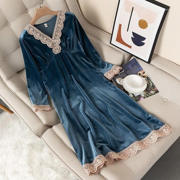 women v-neck nightdress velvet sleepwear home dressing gown nightwear full sleeve nightgown autumn intimate lingerie homewear1, Black;red
women v-neck nightdress velvet sleepwear home dressing gown nightwear full sleeve nightgown autumn intimate lingerie homewear1, Black;red