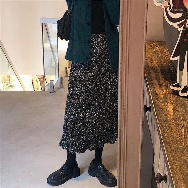 alien kitty 2020 floral pleated chiffon feminine skirt autumn high waist elegant streetwear office lady skirts1, Black
alien kitty 2020 floral pleated chiffon feminine skirt autumn high waist elegant streetwear office lady skirts1, Black