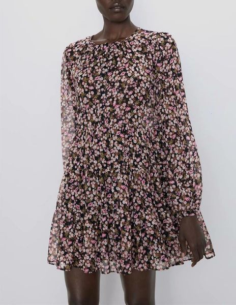 spring 2021 women elegant long sleeve floral print casual shirtdress female o neck leisure mini vestidos chic ruffles dresses, Black;gray
spring 2021 women elegant long sleeve floral print casual shirtdress female o neck leisure mini vestidos chic ruffles dresses, Black;gray