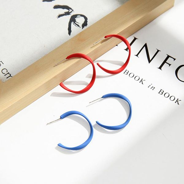 stud kissme fashion simple design red/blue color earring for women handmade appointment charming date gift jewelry accessory, Golden;silver
stud kissme fashion simple design red/blue color earring for women handmade appointment charming date gift jewelry accessory, Golden;silver