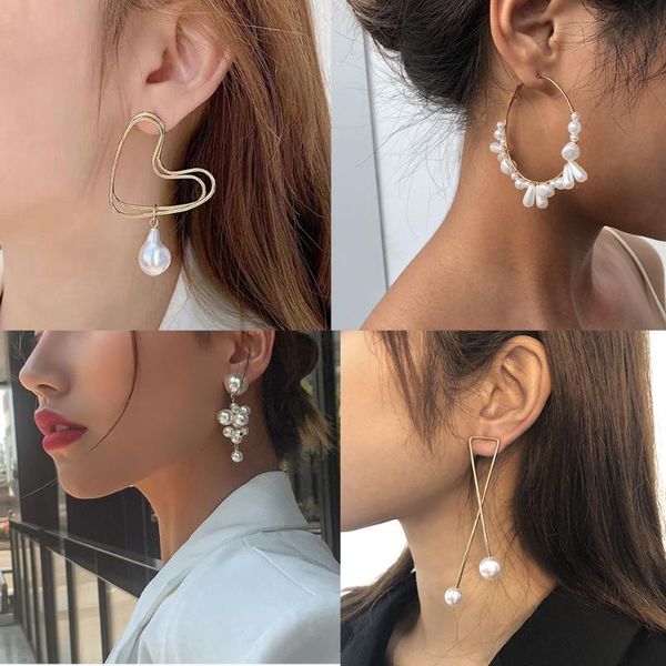hoop & huggie exaggerated handmade imitation pearls earrings for women female 2021white c-shaped geometric earring jewelry bijoux, Golden;silver
hoop & huggie exaggerated handmade imitation pearls earrings for women female 2021white c-shaped geometric earring jewelry bijoux, Golden;silver
