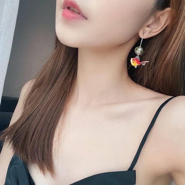 TIMEONLY Japan Fashion Goldfish Ball Crystal Dangle Earring Asymmetry Long Tassel Earring for Women Ladies Sweet Jewellery, Silver
TIMEONLY Japan Fashion Goldfish Ball Crystal Dangle Earring Asymmetry Long Tassel Earring for Women Ladies Sweet Jewellery, Silver
