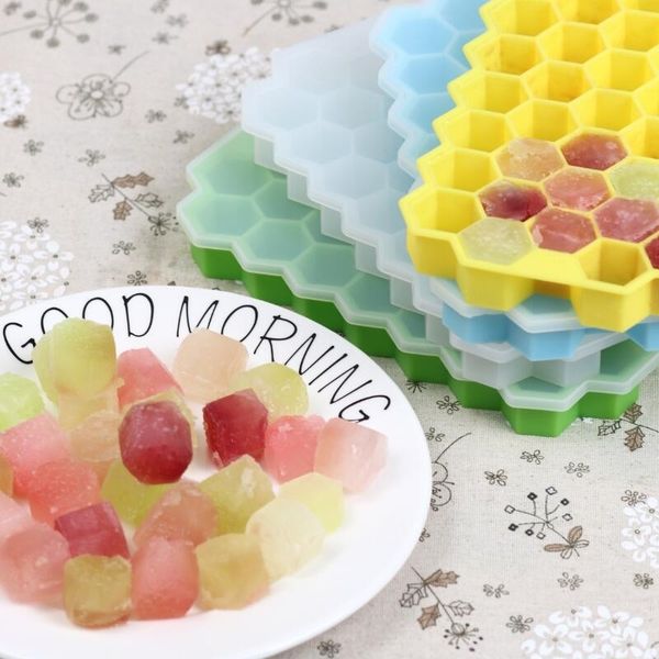 honeycomb ice cube tray 37 cubes silicone cube maker mold with lids for cream party whiskey cocktail cold drink ljja1057
honeycomb ice cube tray 37 cubes silicone cube maker mold with lids for cream party whiskey cocktail cold drink ljja1057