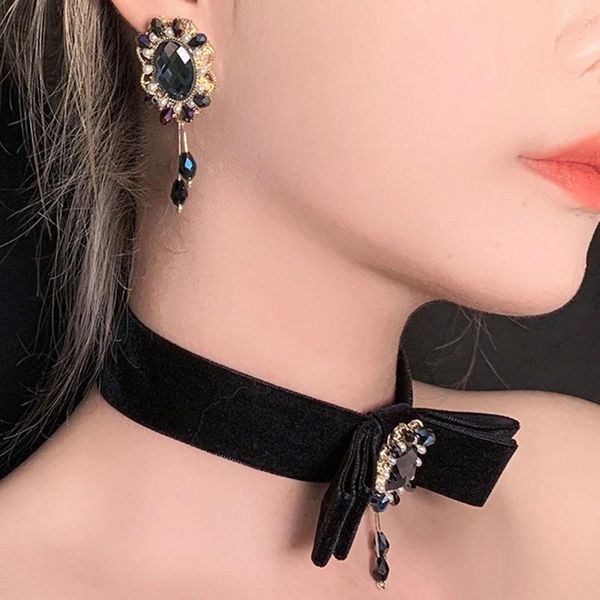TIMEONLY Korean Style Hair Bling Oversize Rhinestone Choker Necklace Imitation Pearl A B Color Elegant Dangle Earring for Women, Silver
TIMEONLY Korean Style Hair Bling Oversize Rhinestone Choker Necklace Imitation Pearl A B Color Elegant Dangle Earring for Women, Silver