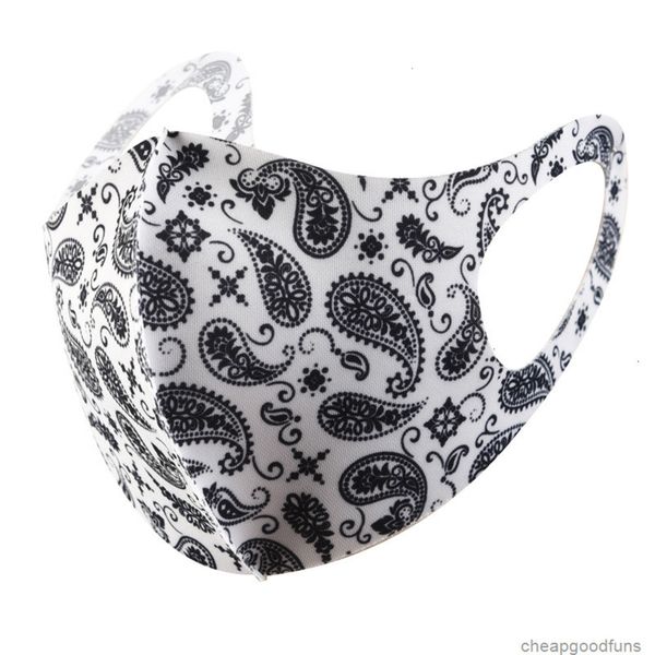 u853qdesigner camouflage masks for men women breathable cotton sunblock anti smog wind dustproof washable face mask 9
u853qdesigner camouflage masks for men women breathable cotton sunblock anti smog wind dustproof washable face mask 9