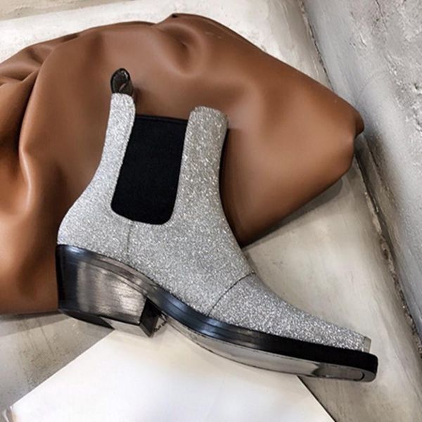 металлические квадратные ботинки головы женщины толстые пятки zapatos de mujer твердые обувь женщин скольжение на женских обуви мода женская, Black
металлические квадратные ботинки головы женщины толстые пятки zapatos de mujer твердые обувь женщин скольжение на женских обуви мода женская, Black