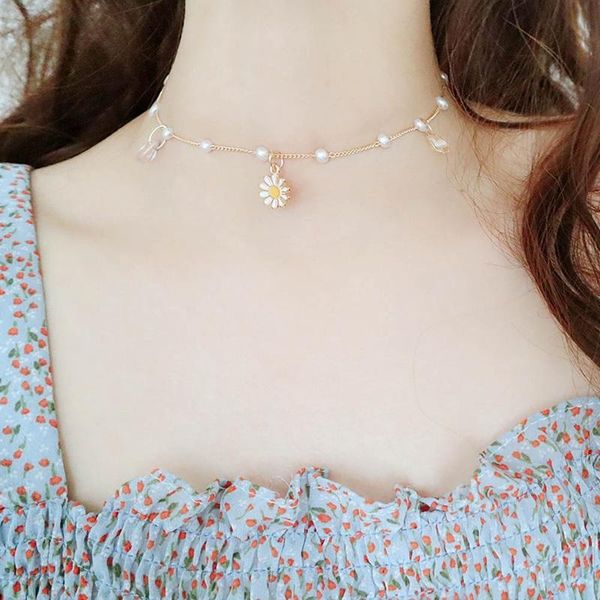 cute chic small flowers daisies pendant pearl chain necklace for women egirl clavicle choker aesthetic accessories gift, Silver
cute chic small flowers daisies pendant pearl chain necklace for women egirl clavicle choker aesthetic accessories gift, Silver