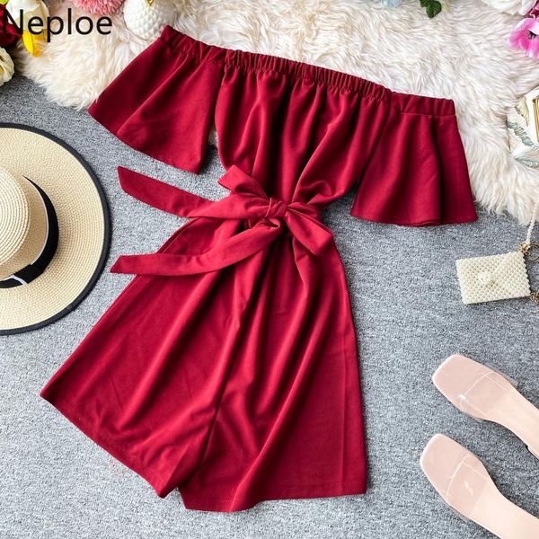 neploe 2020 summer siolid color slim waist playsuit slash neck short sleeve bohemian jumpsuits women rompers new arrival 1c9721, Black;white
neploe 2020 summer siolid color slim waist playsuit slash neck short sleeve bohemian jumpsuits women rompers new arrival 1c9721, Black;white
