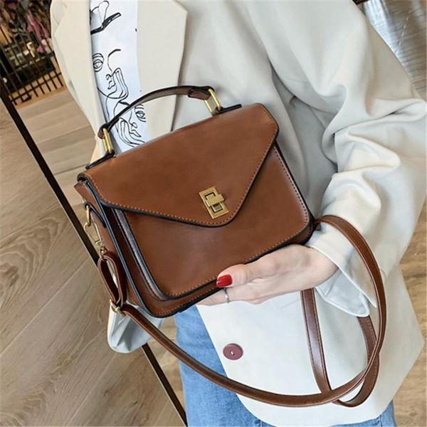 shoulder bags retro pu leather envelope flap designer handbags for women solid color small square bag fashion wild crossbody sac
shoulder bags retro pu leather envelope flap designer handbags for women solid color small square bag fashion wild crossbody sac