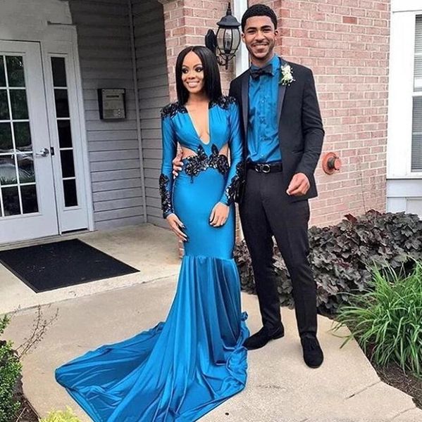 2021 unique mermaid evening dresses long sleeves black lace appliqued formal prom party gowns deep v neck cut side robe de soiree
2021 unique mermaid evening dresses long sleeves black lace appliqued formal prom party gowns deep v neck cut side robe de soiree