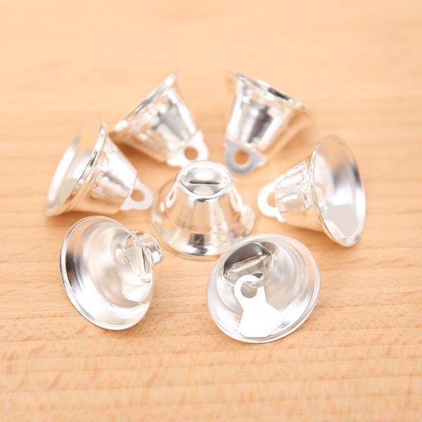 30 шт. xmas metal bells маленький колокол рождественская елка украшения рождественские украшения подвески колокола домашние вечеринки украше
30 шт. xmas metal bells маленький колокол рождественская елка украшения рождественские украшения подвески колокола домашние вечеринки украше