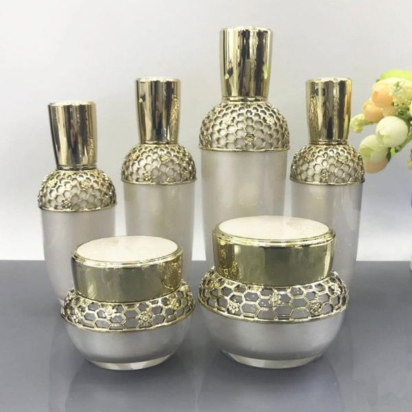 honorable white cosmetics sub acrylic 30/60/120ml lotion pump bottle, classic 30/50g acrylic cream jar 5pcs 1suit ing
honorable white cosmetics sub acrylic 30/60/120ml lotion pump bottle, classic 30/50g acrylic cream jar 5pcs 1suit ing