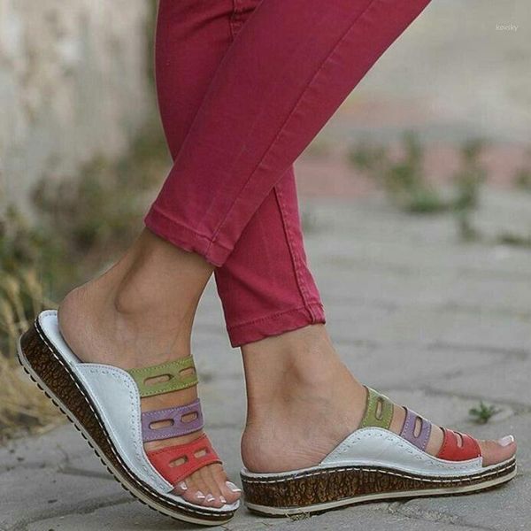 new summer women sandals stitching sandals ladies open toe casual shoes 2021 fashion platform wedge slides beach shoes1, Black
new summer women sandals stitching sandals ladies open toe casual shoes 2021 fashion platform wedge slides beach shoes1, Black