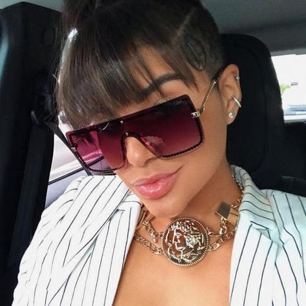 qpeclou 2020 new unique chain oversized sunglasses women metal rimless one piece feminino brand designer shades, White;black
qpeclou 2020 new unique chain oversized sunglasses women metal rimless one piece feminino brand designer shades, White;black