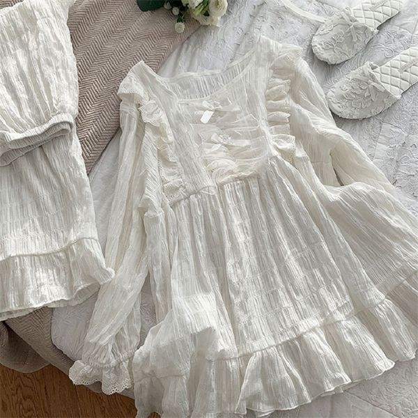 autumn winter soft cotton women's pajamas sets vintage sweet female white pyjamas long sleeve sleepwear suits plus size y200708, Black;red
autumn winter soft cotton women's pajamas sets vintage sweet female white pyjamas long sleeve sleepwear suits plus size y200708, Black;red