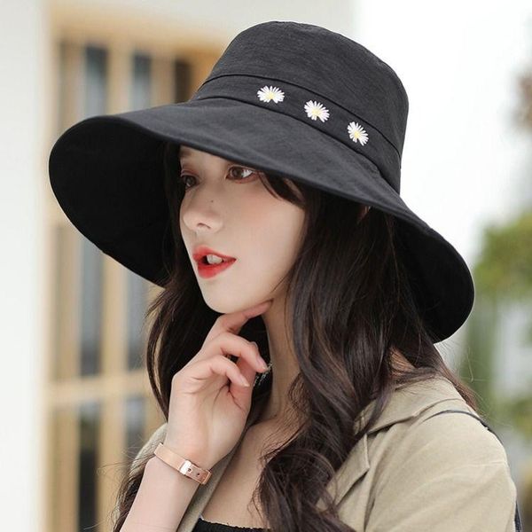2021 new women 's fashion winter girls solid thicken soft warm fishing hat outdoor vacation hat ladies, Blue;gray
2021 new women 's fashion winter girls solid thicken soft warm fishing hat outdoor vacation hat ladies, Blue;gray