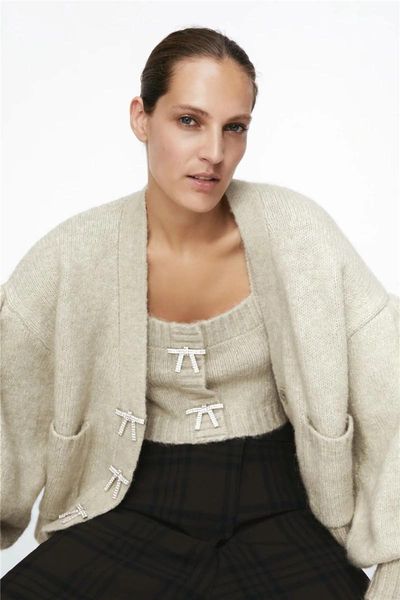 women's knits & tees autumn 2021 water european style diamond bow button gentle wind knitted cardigan bat sleeve lazy sweater woman, White
women's knits & tees autumn 2021 water european style diamond bow button gentle wind knitted cardigan bat sleeve lazy sweater woman, White