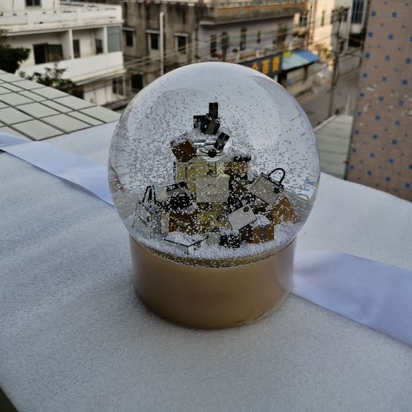 latest style electric big snow globe classics letters crystal ball limited gift for vip customer
latest style electric big snow globe classics letters crystal ball limited gift for vip customer