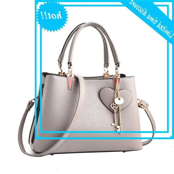 2020 task new fashion korean style crossbody tas great capacity love key effects color handbag women
2020 task new fashion korean style crossbody tas great capacity love key effects color handbag women