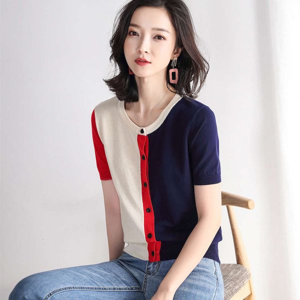contrast women's short sleeve 2020 summer new ice silk color matching pullover t-shirt v-neck bottom coat, White;black
contrast women's short sleeve 2020 summer new ice silk color matching pullover t-shirt v-neck bottom coat, White;black