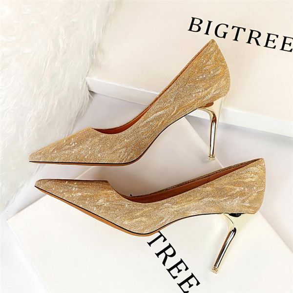 2021 spring luxury women bling gold silver high heels pumps stiletto female scarpins glitter party heels bridal wedding shoes1, Black
2021 spring luxury women bling gold silver high heels pumps stiletto female scarpins glitter party heels bridal wedding shoes1, Black