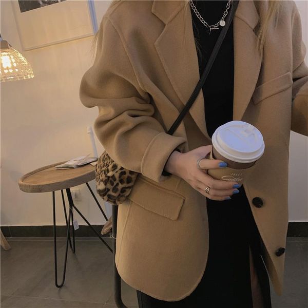 2021 women winter short wool coat jacket turn-down collar thicken woolen blazer overcoat full sleeve outwear single breasted, Black
2021 women winter short wool coat jacket turn-down collar thicken woolen blazer overcoat full sleeve outwear single breasted, Black
