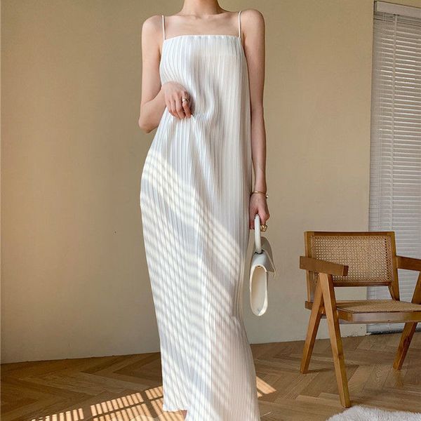 2021 long fashion women gold new girdle loose party girls dressed lower autumn dress yex1, Black;gray
2021 long fashion women gold new girdle loose party girls dressed lower autumn dress yex1, Black;gray