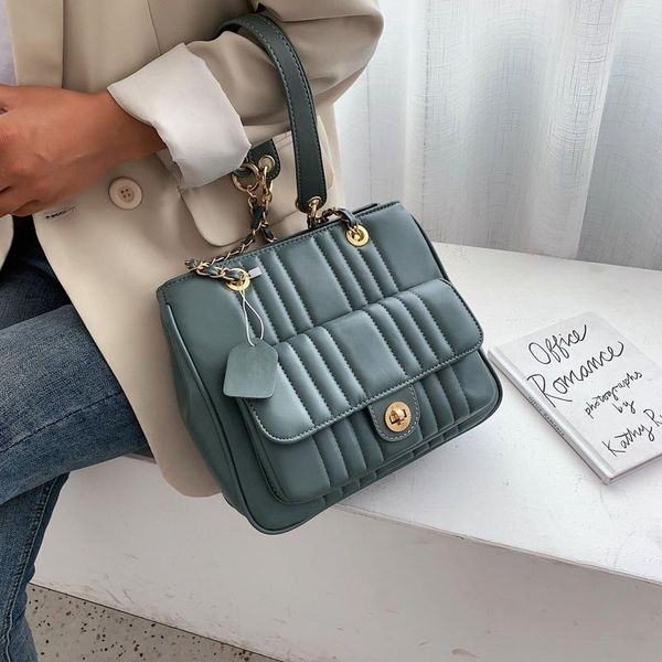 2021 new ladies shoulder bag pu leather diagonal cross car stitching chain small square bag fashion women shoulder
2021 new ladies shoulder bag pu leather diagonal cross car stitching chain small square bag fashion women shoulder