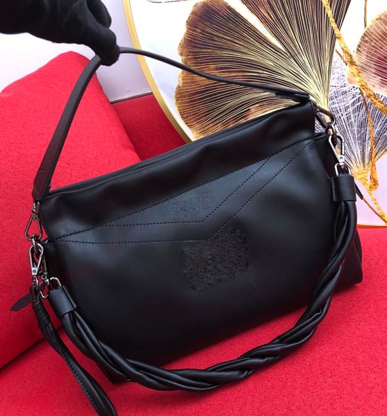 мягкая сумка сумка сумка кошелек рюкзак главная карта держатель duffle сумка женские сумки сумки horsbit horder holder 8073, Black;white
мягкая сумка сумка сумка кошелек рюкзак главная карта держатель duffle сумка женские сумки сумки horsbit horder holder 8073, Black;white