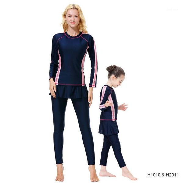 swim wear 3 pcs muslim swimwear burkini modest bathing suit islamic swimsuit for women girls1
swim wear 3 pcs muslim swimwear burkini modest bathing suit islamic swimsuit for women girls1