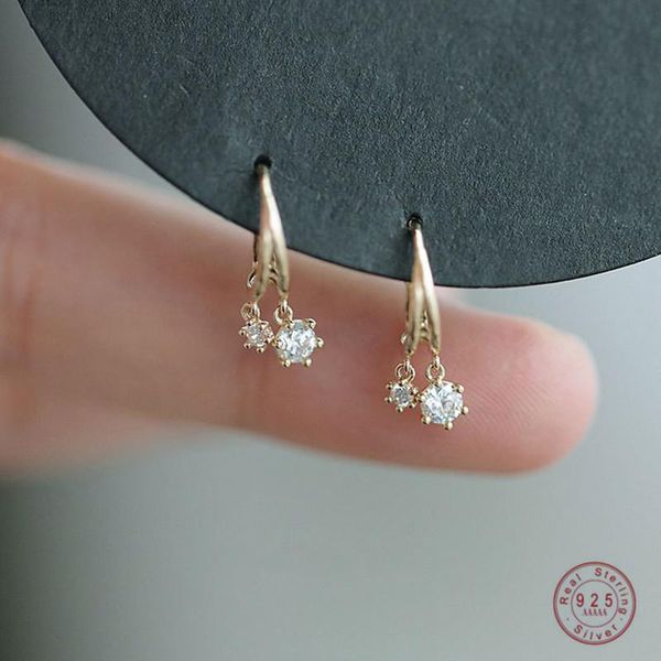 925 sterling silver korean shiny crystal earrings for women cute small student jewelry accessories girlfriend gifts, Golden;silver
925 sterling silver korean shiny crystal earrings for women cute small student jewelry accessories girlfriend gifts, Golden;silver