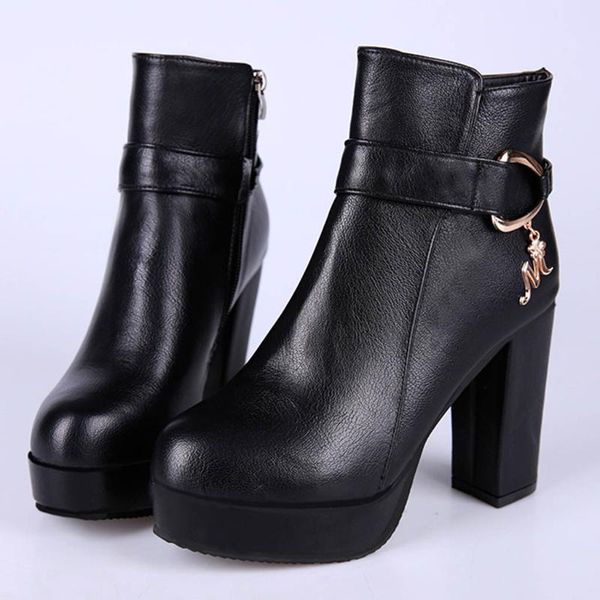 new fashion women's ankle boots autumnwinter high heels side zipper leather shoes female platform round toe boots 35-40, Black
new fashion women's ankle boots autumnwinter high heels side zipper leather shoes female platform round toe boots 35-40, Black