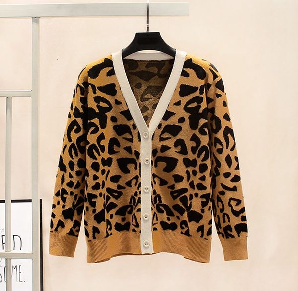 2021 new black women vintage single breasted woman sweater autumn winter striped knitted crop cardigan oua6, White;black
2021 new black women vintage single breasted woman sweater autumn winter striped knitted crop cardigan oua6, White;black