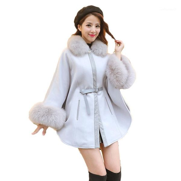 women's wool & blends fashion cloak woolen coat female 2021 autumn winter flare sleeve faux fur collar cashmere ponchos1, Black
women's wool & blends fashion cloak woolen coat female 2021 autumn winter flare sleeve faux fur collar cashmere ponchos1, Black