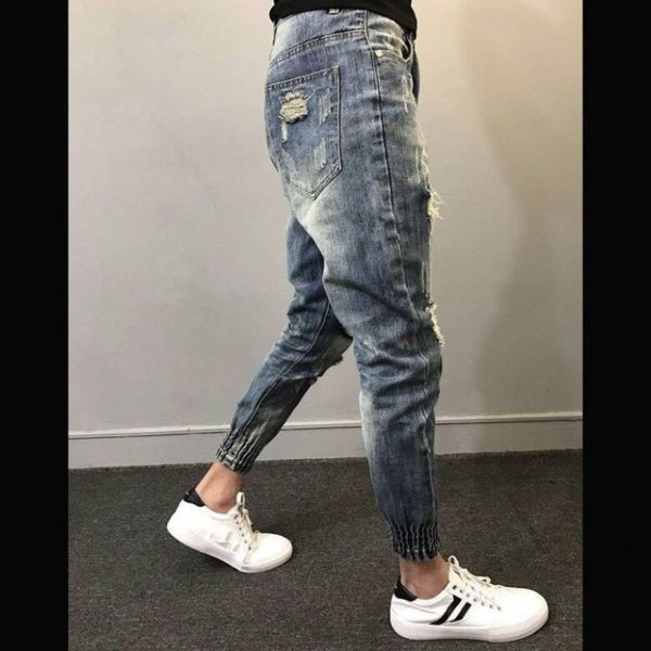 wholesale 2021 fashion social spirit guy broken hole trend beam teenagers harem jeans men's slim feet pants, Blue
wholesale 2021 fashion social spirit guy broken hole trend beam teenagers harem jeans men's slim feet pants, Blue