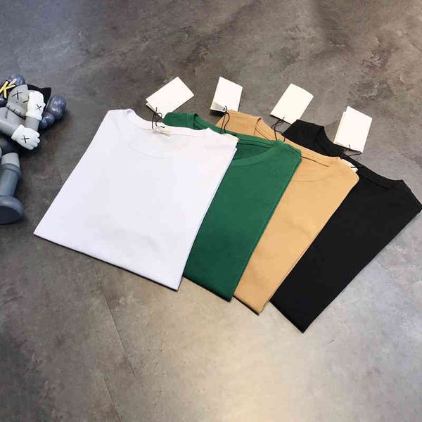 2022 factory wholesale new ce + korean couple's flocked small standard sleeve letter loose casual round neck pullover short sleeve t-sh, White
2022 factory wholesale new ce + korean couple's flocked small standard sleeve letter loose casual round neck pullover short sleeve t-sh, White