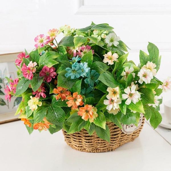 1pc 7 branches artificial flower small daisy for wedding bouquets home decoration floral gelatin plant leaves1
1pc 7 branches artificial flower small daisy for wedding bouquets home decoration floral gelatin plant leaves1