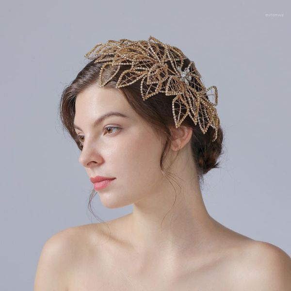 other trixy h256-g delicate rhinestone wedding headpiece hair clips vine floral bride accessories bridal jewelry1, Golden;white
other trixy h256-g delicate rhinestone wedding headpiece hair clips vine floral bride accessories bridal jewelry1, Golden;white