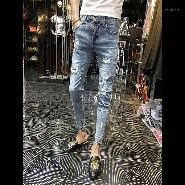 men's jeans fashion 2021 men's hip hop small feet slim pencil light blue beggar ripped hole tight teenagers skinny pants men1
men's jeans fashion 2021 men's hip hop small feet slim pencil light blue beggar ripped hole tight teenagers skinny pants men1