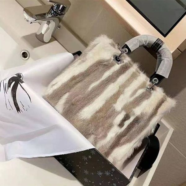 rabbit hair handbag famous daifei bag messenger bags with metal letters totes fashion designer women shoulder bags wholesale
rabbit hair handbag famous daifei bag messenger bags with metal letters totes fashion designer women shoulder bags wholesale