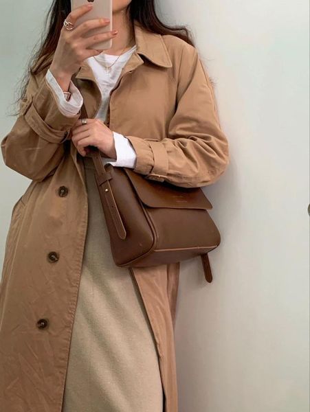 2020 large capacity women's bag rich dark brown autumn winter with coat flip bag temperament commuter messenger
2020 large capacity women's bag rich dark brown autumn winter with coat flip bag temperament commuter messenger