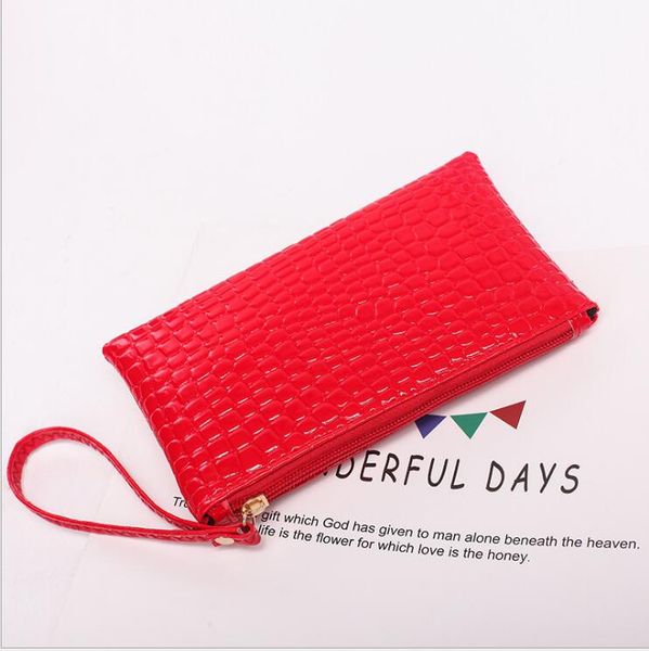 women clutch bag large capacity coin purse mobile phone bag gift bag lady purse, Red;black
women clutch bag large capacity coin purse mobile phone bag gift bag lady purse, Red;black