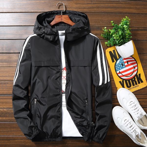 2021 the new casual men in autumn streetwear thin fine-fitting striped jackets with zipper hoodies jacket 9y1q, Black;brown
2021 the new casual men in autumn streetwear thin fine-fitting striped jackets with zipper hoodies jacket 9y1q, Black;brown