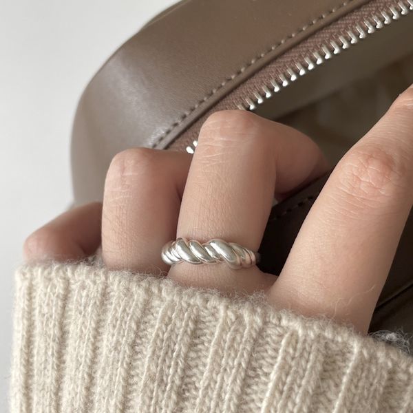 shanice 925 silver punk twist ring for women men minimalist rock real 925 sterling silver fashion party jewelry accessories
shanice 925 silver punk twist ring for women men minimalist rock real 925 sterling silver fashion party jewelry accessories
