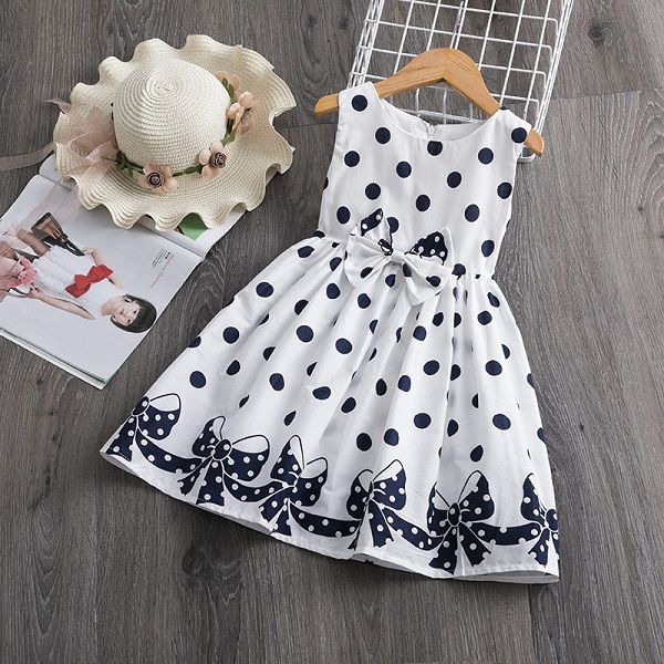 children's clothing summer girl dress korean style foreign children skirt polka dot bowknot vest dress, Red;yellow 
children's clothing summer girl dress korean style foreign children skirt polka dot bowknot vest dress, Red;yellow