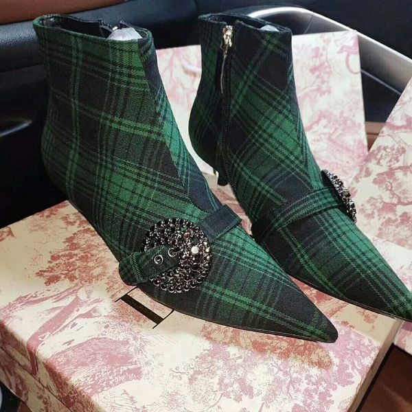 2019 brand boots and womens shoes designer autumn new british style breathable women with web celebrity short boots winter zy1104, Black
2019 brand boots and womens shoes designer autumn new british style breathable women with web celebrity short boots winter zy1104, Black