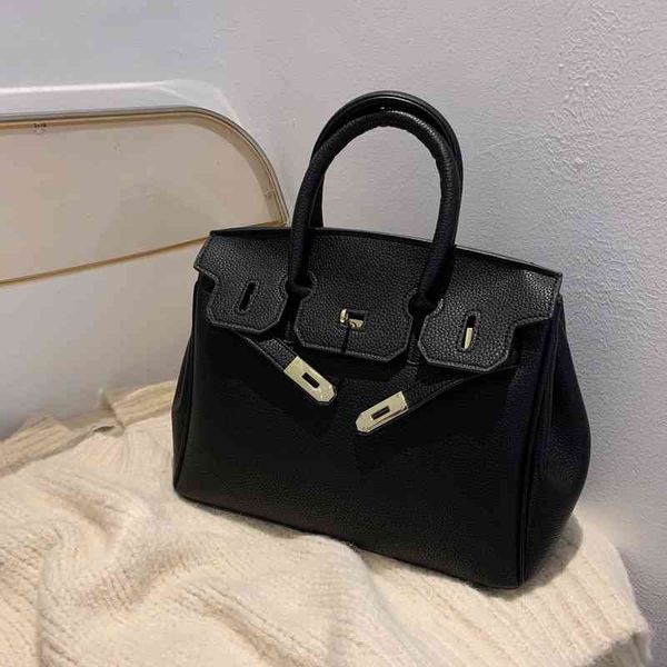 75% off handbag factory store women's simple texture single shoulder diagonal
75% off handbag factory store women's simple texture single shoulder diagonal