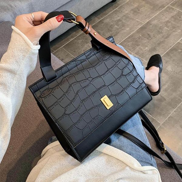 vintage stone pattern pu leather small crossbody bags for women 2020 winter hand bag women's trend handbags and purses
vintage stone pattern pu leather small crossbody bags for women 2020 winter hand bag women's trend handbags and purses