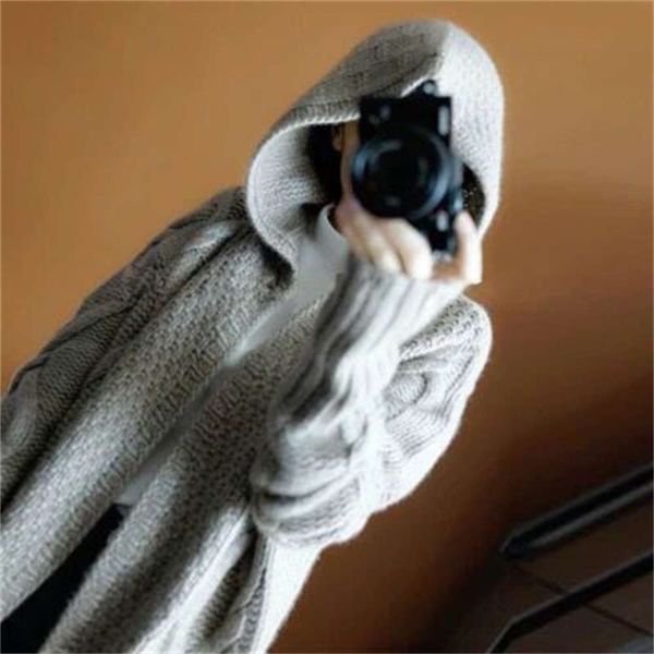 autumn and winter 20 new hooded women's cardigan lazy wind long sweater coat shawl, White;black
autumn and winter 20 new hooded women's cardigan lazy wind long sweater coat shawl, White;black
