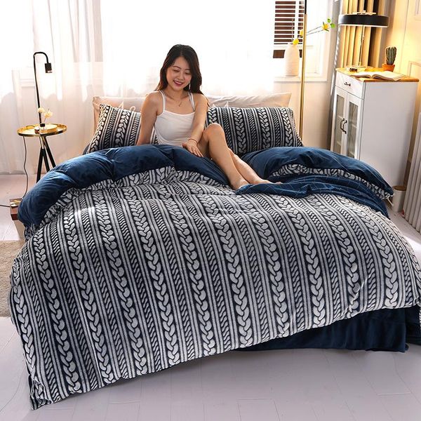 bedding sets winter 4pcs fannel velvet duvet cover king size pillowcases simple style bed linen
bedding sets winter 4pcs fannel velvet duvet cover king size pillowcases simple style bed linen